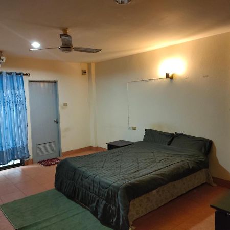 Apartments Thai Smile Pattaya Buitenkant foto